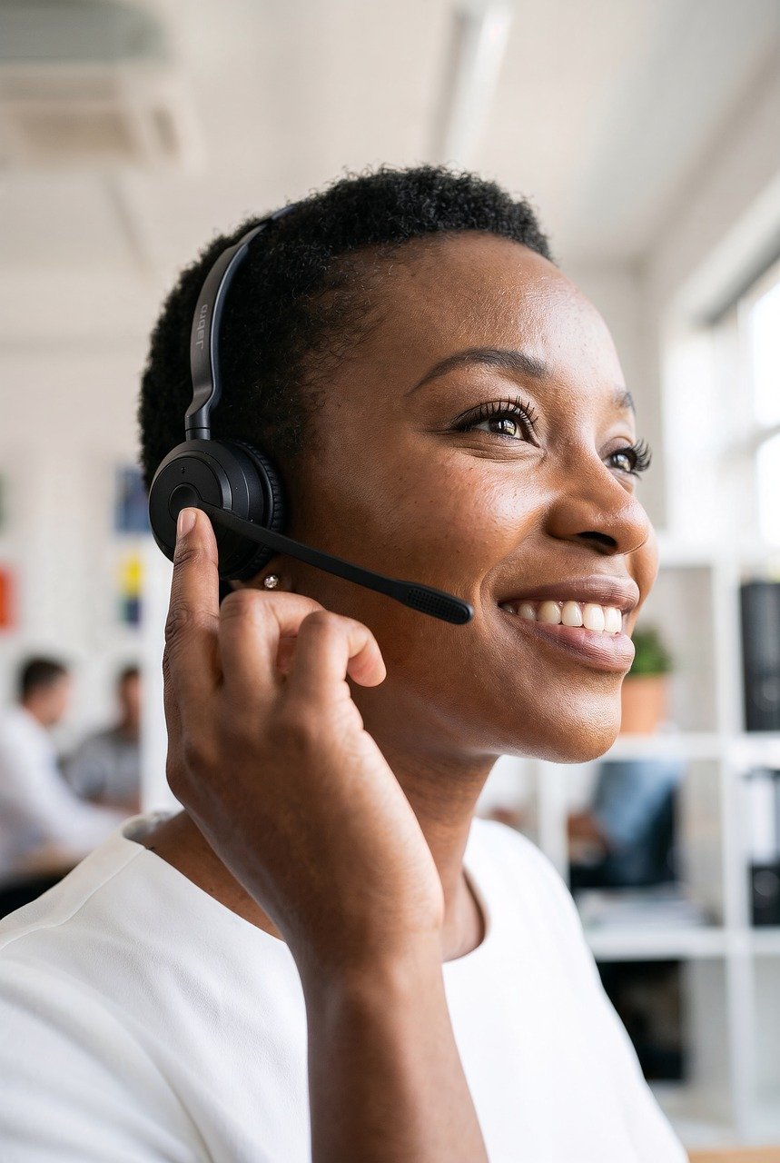 BPO and call centre WhatsApp business page with capabilities and contact button